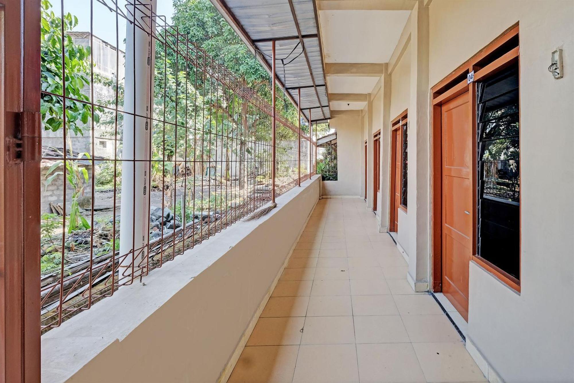 Spot On 92934 Nusantara Syariah Maguwo エクステリア 写真