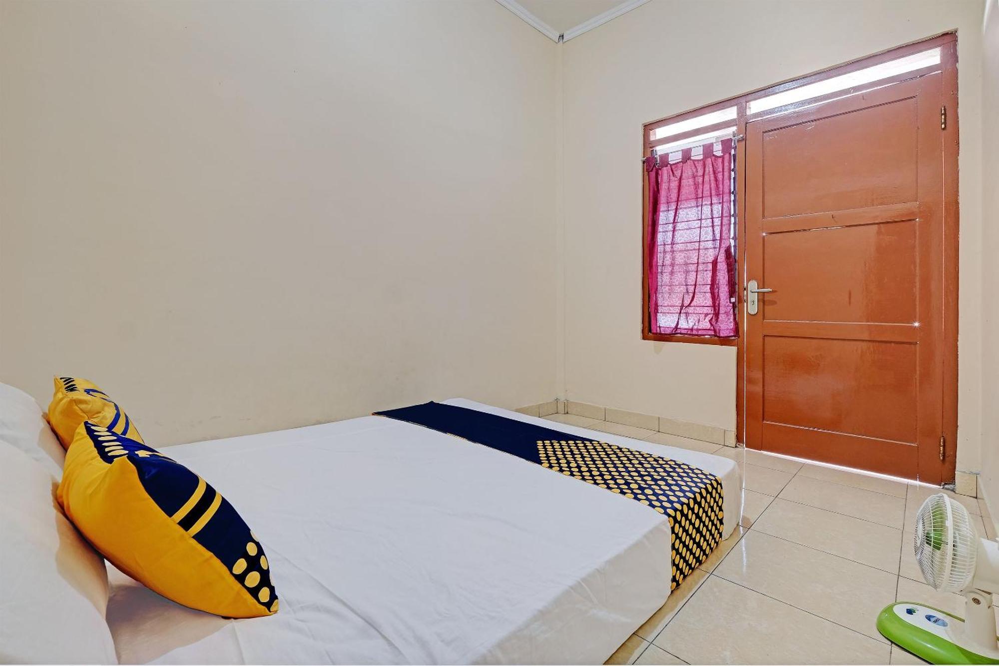 Spot On 92934 Nusantara Syariah Maguwo エクステリア 写真