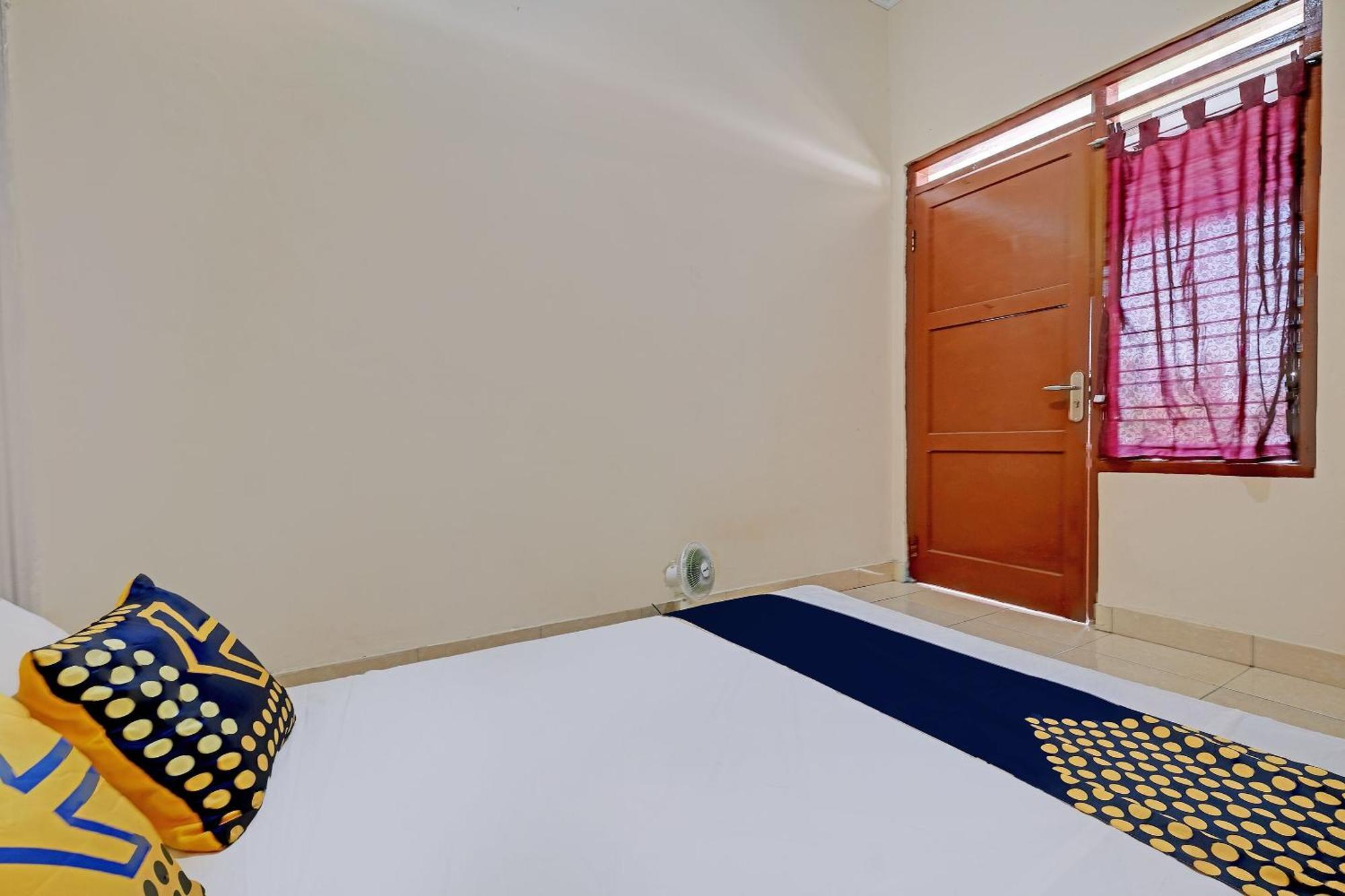Spot On 92934 Nusantara Syariah Maguwo エクステリア 写真