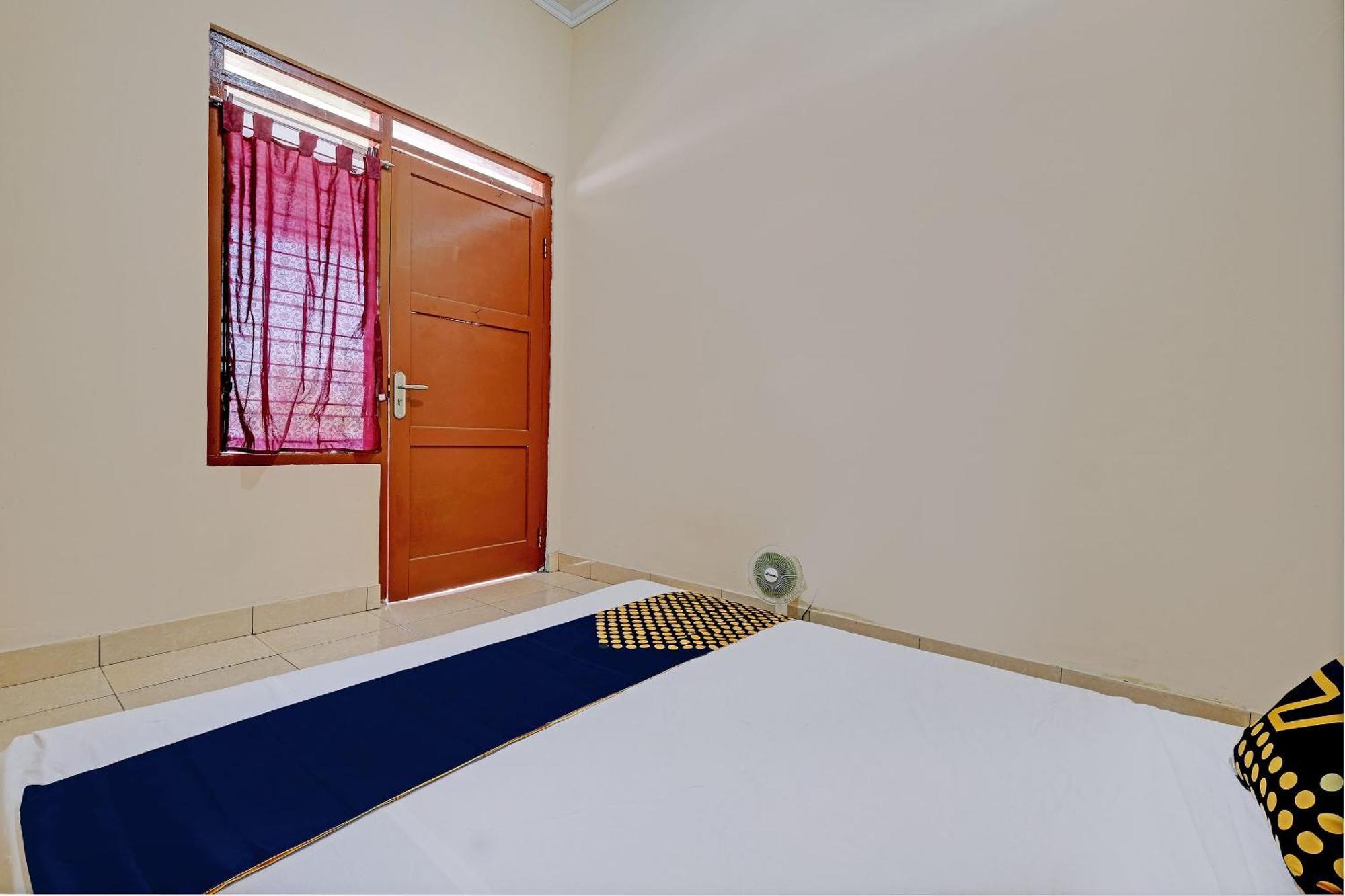 Spot On 92934 Nusantara Syariah Maguwo エクステリア 写真